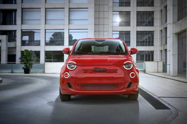 2024 Fiat 500e: Redefining An Icon For Electrified American Future